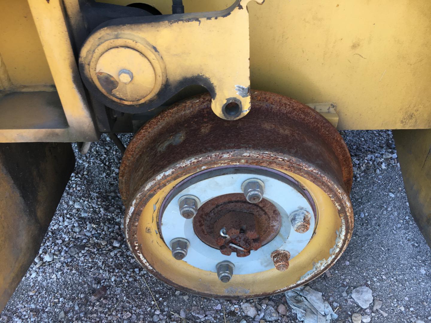 ./imagenes/INVOICE/2019/16730/EXCAVADORA FERROVIARIA CAT 312 (7).JPG